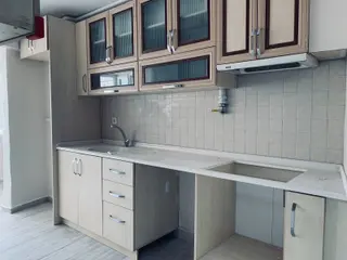 Bayraklı Haşim İşcan Caddesi Üzeri 2+1 Kiralık Daire