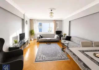 Gürselde Satılık Geniş 3+1 Merkezi Daire