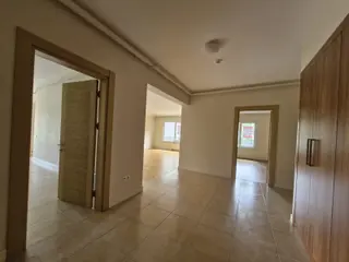 İlkbahar Mahallesi Güneypark 2 Evleri C Blokta Kiralık 4+1 Daire