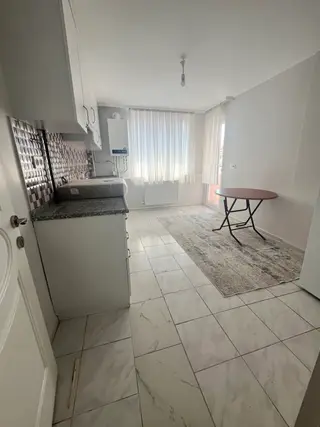 İl Jandarma Ve Forum Çamlığa Yakın Eşyalı Kiralık Daire
