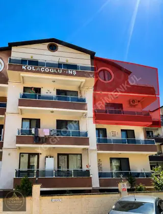 225m2 Çok Geniş 3+1 Deniz Manzaralı Teraslı Çatı Dublex