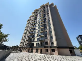 Remax'tan Mahmutbey'de Sıfır Sitede Kiralık 2+1 Daire