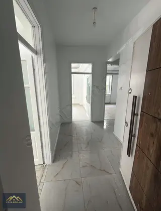 Deniz Mh Yüksek Giriş Kat Altında Ambar İkisi De Satlık