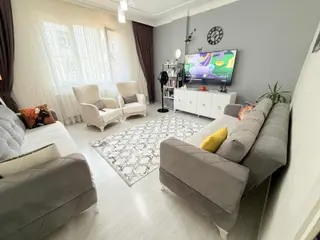 Arzu Emlak'tan 75 Yıl Mah Satılık 110m2 Ara Kat Daire