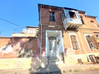Kuşadası Merkez'de Satılık 5+2 Dublex Tam Müstakil Ev