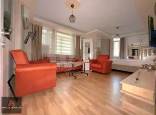Merkezin Göbeği Kapalı Yolda Asansörlü Ayrı M. 1+1 Eşyalı Daire