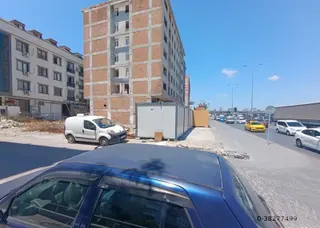 Avcılar Merkez De E5 Üstü 2+1 4. Kat 65 M2 Kentsel Den