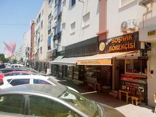 Yüksek Cirolu Hazır Müşterili Devren Kiralık Boşnak Börekçisi