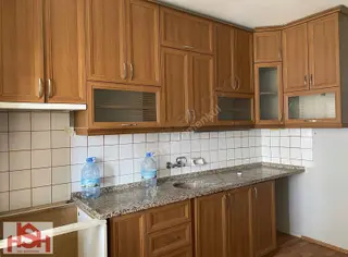 Anafartalar Mah. 3+1 Doğal Gaz Asansörlü Kiralık Daire