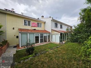 Rw Lıfe// Üniversite Evlerinde Satılık 3+1 300m2 Villa