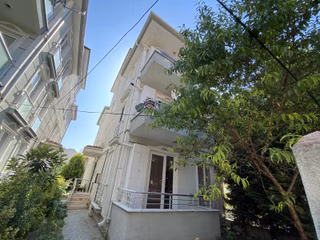 Remax Desıgn Şeyma Adapazarı Papuççular 2+1 Satılık Daire