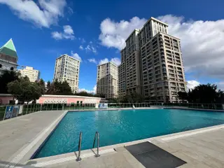 Kiptaş Venezia Mega Satılık Boş Cam Balkon 3+1 Daire