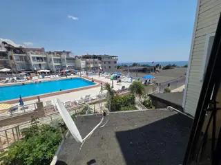 Çorlu Yenice'de Havuz Manzaralı 1+1 Satılık Yazlık