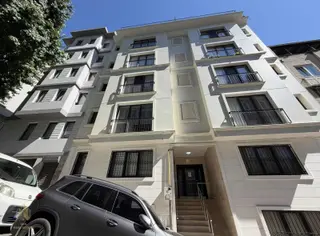 Taksim Gümüşsuyunda *tapuya İşlenmiş Bahçeli Lüks Sıfır 2+1