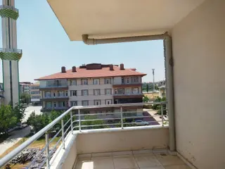 Baha'dan Gaziosmanpaşa Mh. Adliye Yakını Satılık Geniş 3+1 Daire