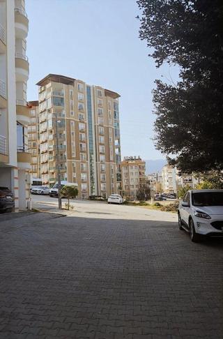 Gelişim Ve Palmiye Hastaneleri Arası Kiralık Daire