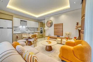 Alanya Merkez Güllerpınarı’nda Sosyal Alanlı Sitede 2+1 Satılık Daire