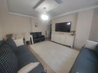 Güvercintepenin En Değerli Yerinde Meydanda 90² Daire