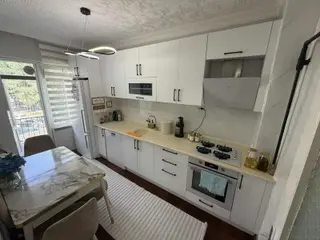 Beyler'den Cadde Üzeri Kök Tapu Ara Kat Bağımsız 3+1 Lüks Daire!