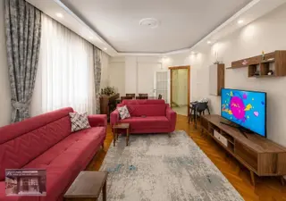 Yayla Çamlık Cad. Kasımpatı Sokak 3+1 110m2 Lüx 4. Kat Asansorlü