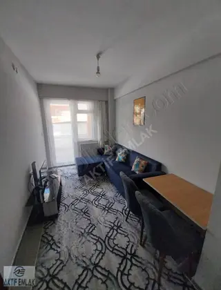 İstiklal Mahallesinde Adliyeye Yakın Eşyalı Daire 2+0 Doğalgazlı