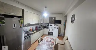 Atatürk Bulvarı Yakını Asansörlü 4+1 Geniş Daire