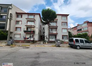Bahçelievler'de Lokasyon Harikası, Önü Açık Kiralık 2+1