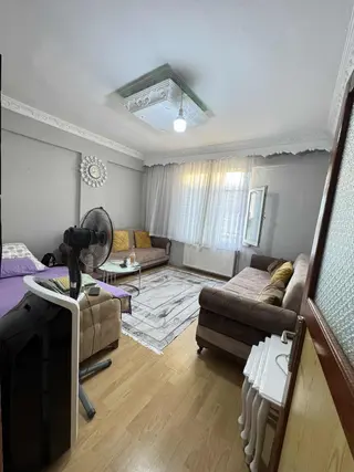 Emir Öfd Emlak'tan Bağcılar Yıldıztepe De Satılık 2+1 Daire