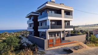 Limonlu'da Şık Tasarım,geniş Yaşam 7+2 Müstakil Havuzlu Villa