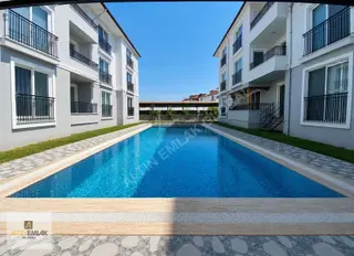 Ortaca Da 2+1 Havuzlu Sitede Kiralık Ebeveyn Banyolu Daire
