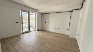 !! Ata Caddesinde İçi Full Yapılı Masrafsız Ultra Lüx Daire !!