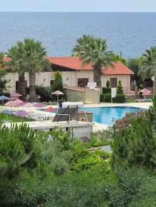 Havuzlu Sitede, Denize Yakın,4+1 Eşyalı Triplex Rw Akar'dan
