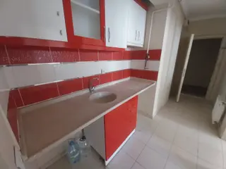 Şirintepe Mah. Örme Sok. Üniversite Yakını Kiralık 1+1 Daire