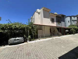 Nazilli Pazar Yakın Konumda Deniz Manzaralı 4+1 Villa