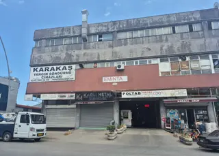 Molla Teamden Emintaş Davutpaşa 400 M² Satılık Düz Giriş Atölye
