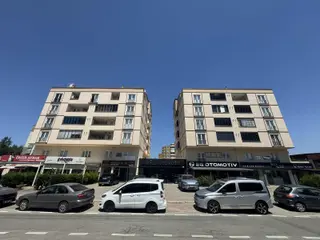 Yüzüncüyıl Mahallesi'nde Geniş Kullanışlı Manzaralı 2+1