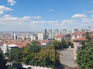 Asyapıdan 4+1 180m2 Asansörlü Manzaralı Lüks Kombili