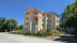 Yeşilkent'te Aile Ve Öğrenciye Uygun 3 Cepheli Kiralık 2+1