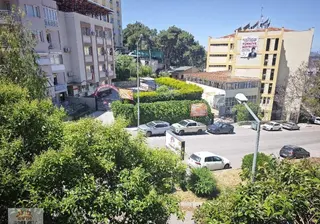 Göztepe Metro Yakinı 3-1doğalgazlı Arakat Daire