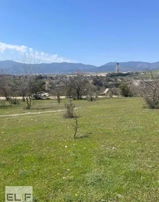 Karıt'ta Harika Lokasyonda Satılık Yatırımlık Tarla