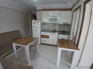 Ender Uysal Gayrimenkulden Yunusemre Mahallesin De Kiralık Arakat 2+1 Apart..