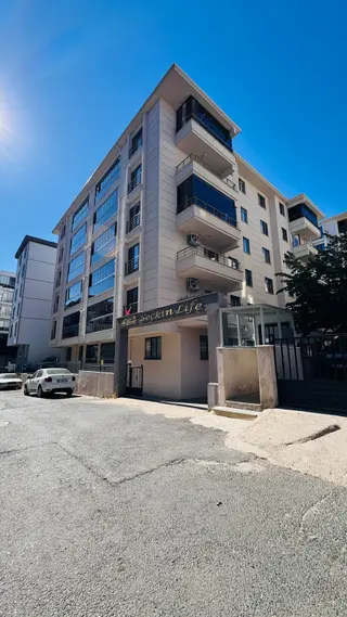 Muhittin Mahallesi Sitede 2+1 90m2 E.banyolu Satılık Sıfır Daire