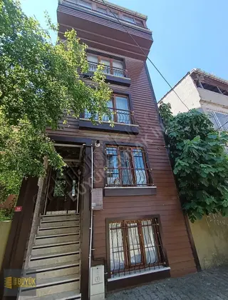 Eyüp Düğmeciler Mah Satılık Çatı Piyesli Dublex Daire