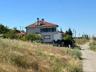 Global'den İlçe Manzaralı-920 M2-köşe Başı-konut İmarlı Satılık Arsa