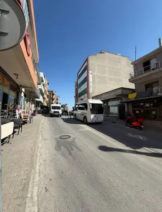 My - Burgaz Nazmi Akdeniz Cadde Üzeri Satılık 2+1 Yeni Daire