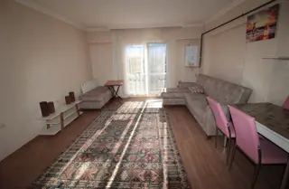 Karabük 1oo. Yıl Mah De Kiralık 1+1 Eşyalı Geniş Ara Kat Daire
