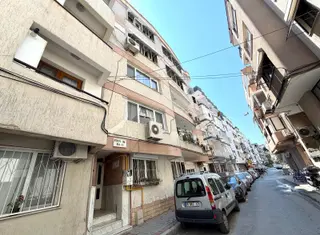 Güzelyalı Mahallesin De Kiralık 3+1 Daire