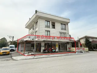 Kw Metsa'dan Aydınpınar Caddesinde 350 M² Satılık Köşe Dükkan