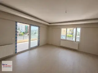 Zafer Mahallesi Site İçinde 3+1 Satılık Daire