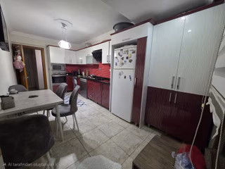 Muhittin Mah. Site İçinde 3+1 Ebeveyn Banyolu Ayrı Wc Li Satılık
